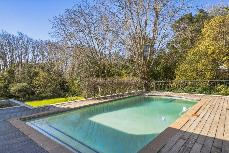 9 Bedroom Property for Sale in Constantia Western Cape